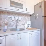 Colorful And Central Flat With Balcony In Kadikoy